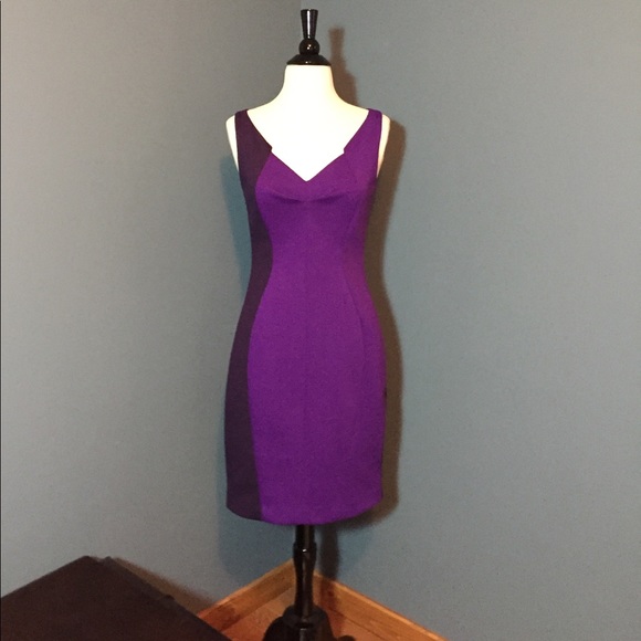Tahari Dresses & Skirts - Tahari knit dress